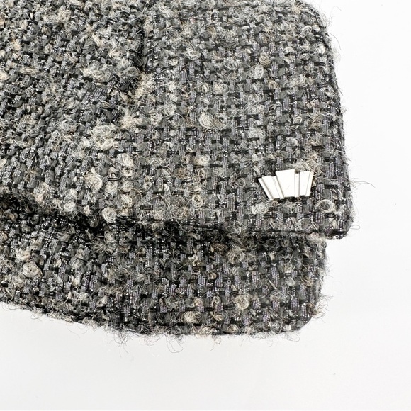Henri Bendel Tweed Clutch Wristlet Silver - Picture 2 of 5